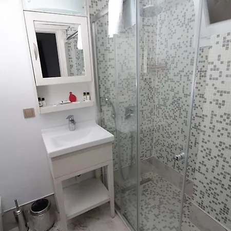 Hotell Double Marina