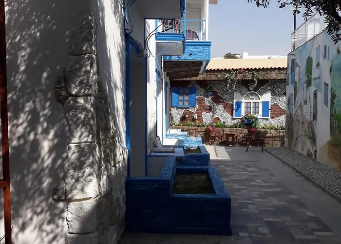 Hotel Double Marina 3*