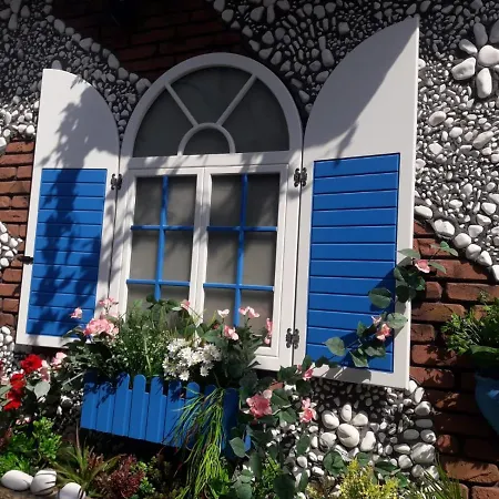 Double Marina فندق 3*