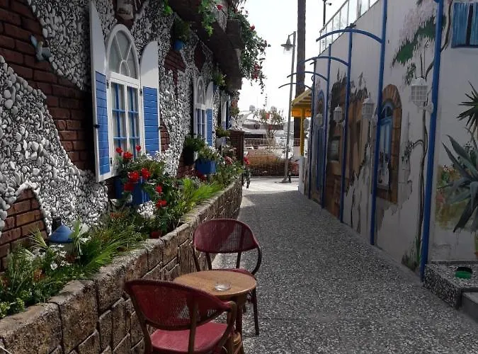 Hotel Double Marina 3*